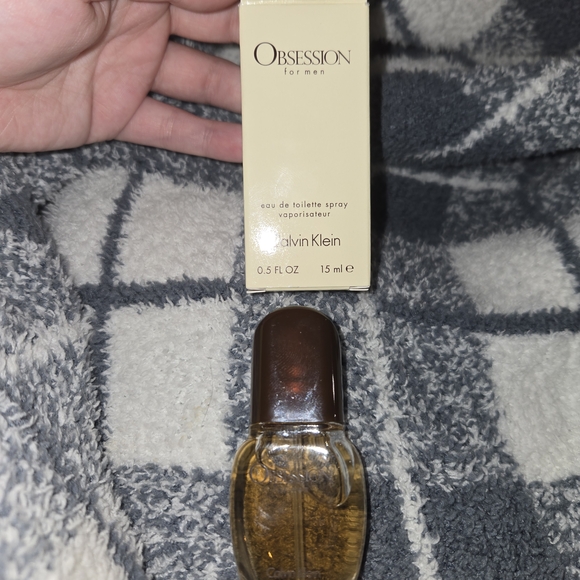 NWT Calvin Klein Obsession Eau De Toilette Spray for Men 0.5 Ounces - Picture 3 of 5